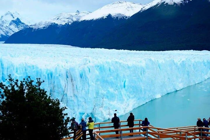 Perito Moreno Glacier Full-Day Tour and Boat Navigation from El Calafate photo 2