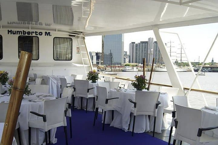 Buenos Aires Small-Group City Tour and Rio de la Plata Sailing photo 2
