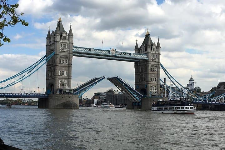 Half-Day Private Walking Tour of London with Blue Badge Guide photo 5