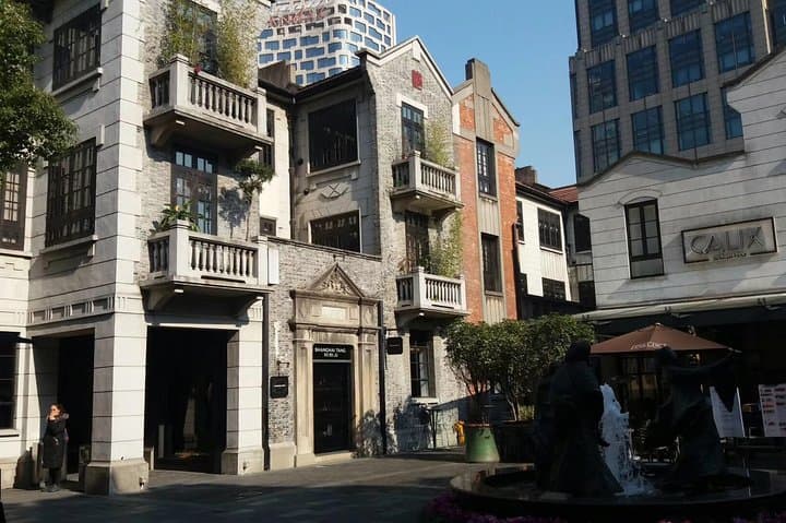 Shanghai Private Cultural Tour: Former French Concession, Jade Buddha Temple & The Bund photo 2