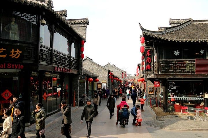 Yangzhou Private Day Tour: Slender West Lake, Geyuan Garden & Daming Temple photo 5