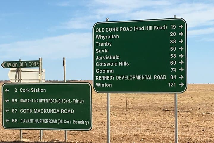 Carisbrooke Station & Dinosaur Stampede Day Tour from Winton — Lark Quarry Tracks and Outback Station Visit photo 4