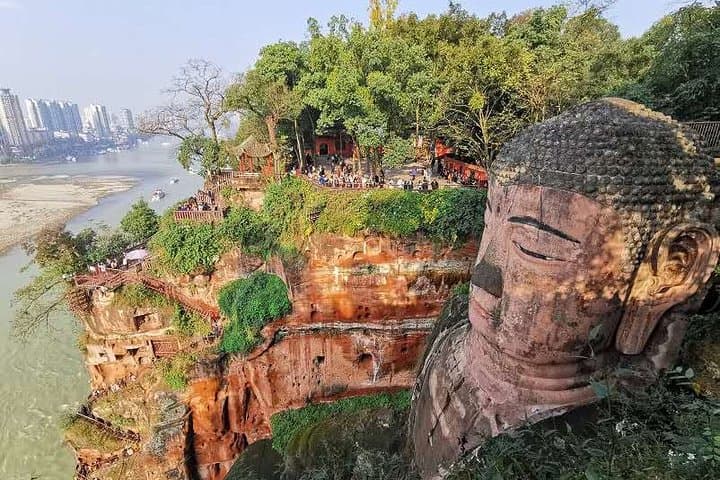 Leshan Giant Buddha Day Tour from Chengdu — Private Temple Walk & River Views photo 5