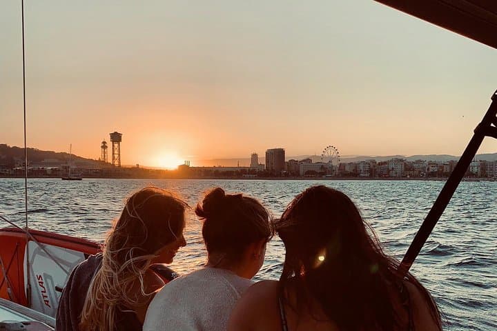 Barcelona Small-Group Sailing Tour with Cava and Snacks — Port Olímpic Cruise photo 6
