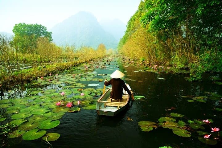 Perfume Pagoda Private Day Trip from Hanoi with One-Way Cable Car photo 4