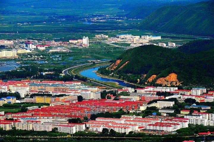 3-Day Yichun Forest Parks Private Tour from Harbin — Tangwanghe & Wuying photo 6