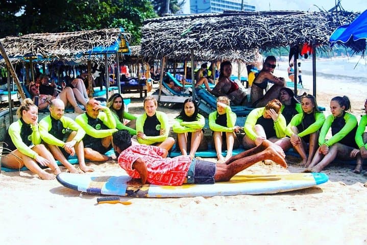 Beginner Group Surf Lesson in Weligama Bay — 90-Min Surf School