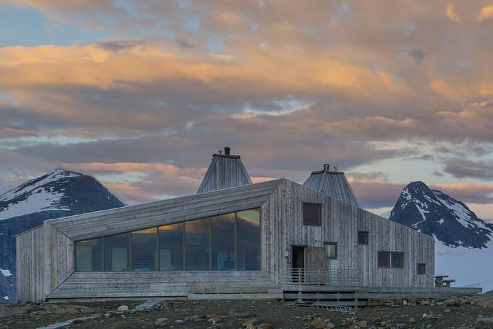 Hike to Rabothytta: Guided Trek to Norway's Glacier-Edge Cabin photo 3