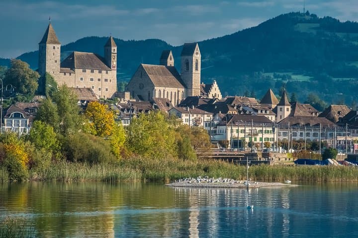 Lake Zurich Private Tour: Einsiedeln Monastery, Rapperswil & Zurich City Highlights
