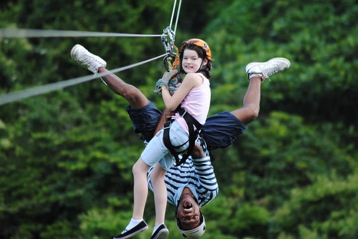 Roatán Zipline & Snorkel Adventure: 16-Line Canopy, Wildlife Park, and Coral Reef photo 3