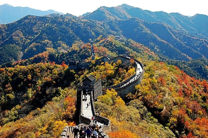 Mutianyu Great Wall Private Day Tour from Guangzhou — Flight to Beijing & Cable Car