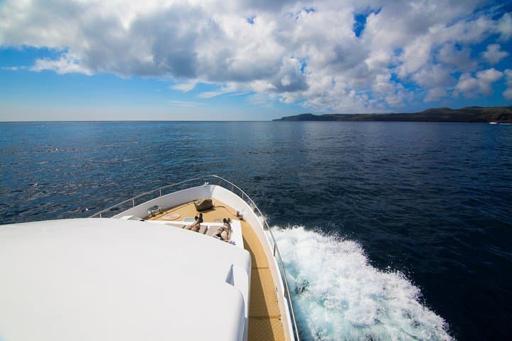 North Seymour and Las Bachas Yacht Day Tour — Galápagos Wildlife, Snorkeling & History photo 4