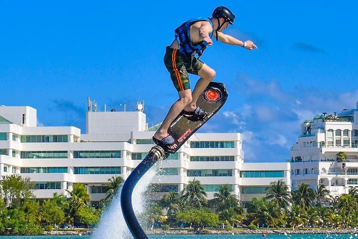Fly a Hoverboard Over Cancun’s Caribbean: 30‑Minute Extreme Water Experience