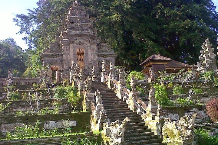 Full-Day Ubud Highlights: Tegalalang, Mount Batur & Tukad Cepung Waterfall photo 3