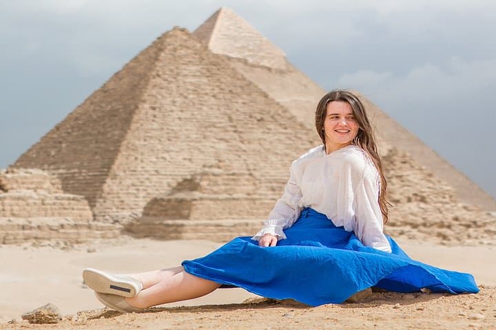 Hurghada to Cairo Day Tour by Air — Pyramids, Sphinx & Egyptian Museum