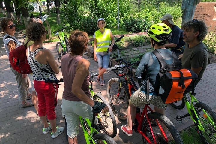 Chisinau E-Bike Rental: Ride Moldova’s Hills, Parks & Wine Roads photo 3