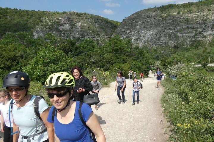 Chisinau E-Bike Rental: Ride Moldova’s Hills, Parks & Wine Roads photo 4