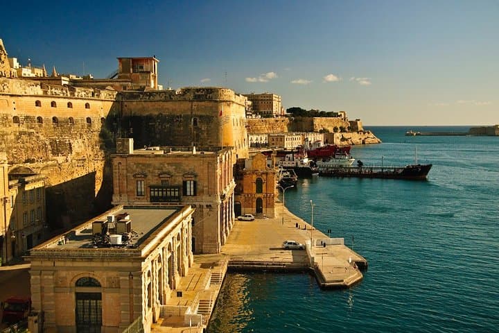 Malta in a Day: Valletta to Mdina with Blue Grotto & Hagar Qim photo 5