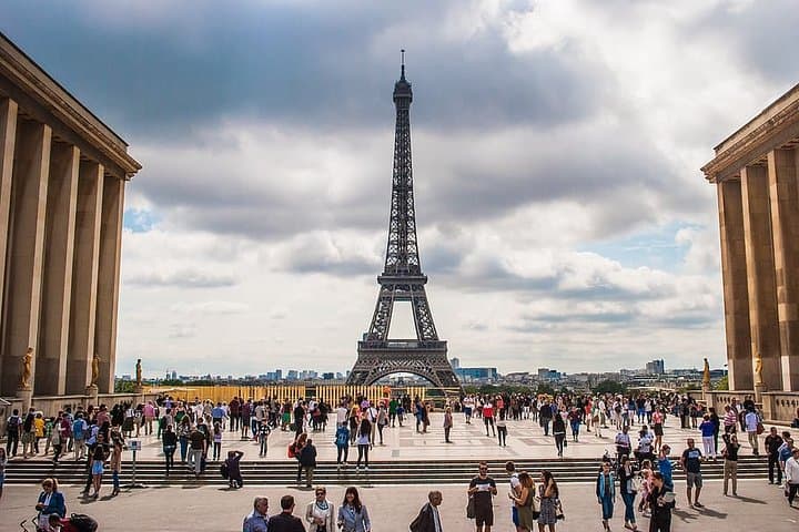 Private Paris City Tour from Disneyland with Hotel Drop-off