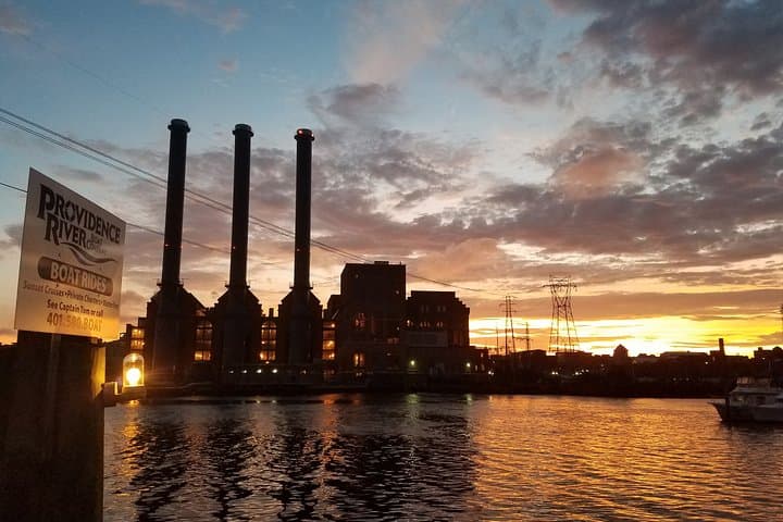Providence Twilight River Cruise — Evening Wine & Waterplace Park Views photo 4
