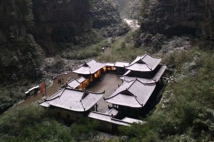 12-Day Private China Tour: Chengdu, Chongqing & Yangtze Cruise to Zhangjiajie and Shanghai photo 4