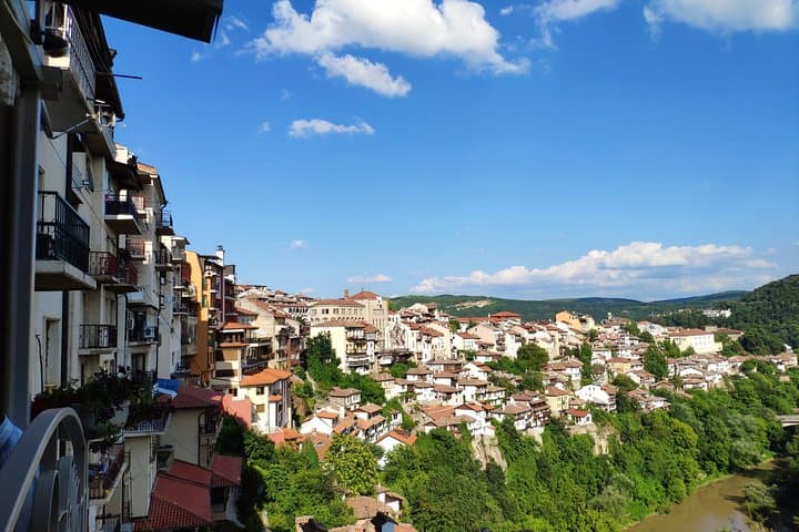 Full-Day Private Tour to Veliko Tarnovo & Arbanassi from Sofia: Medieval Fortresses, Frescoes & Mountain Views photo 4