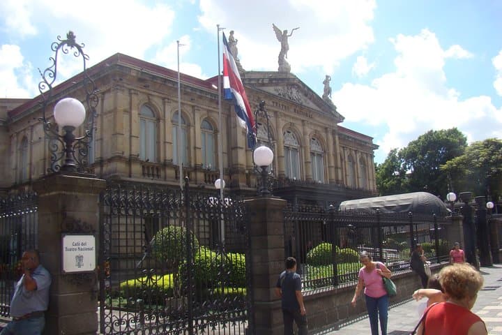 Private Transfer San José to Liberia Airport — Door-to-Door Shuttle with Scenic Stops photo 3