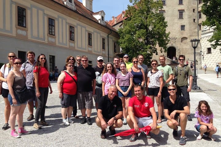 Český Krumlov Free Walking Tour: Castle Courtyards, Bears & Renaissance Streets photo 6