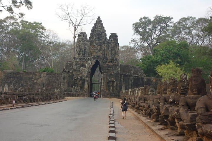 3-Day Angkor Wat Essentials: Sunrise, Ta Prohm & Tonle Sap photo 6