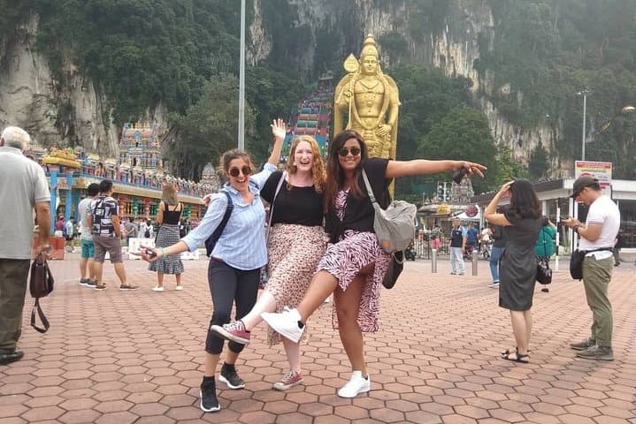 Perfect Day in Kuala Lumpur: City Sights, Batu Caves & Fireflies Night Cruise