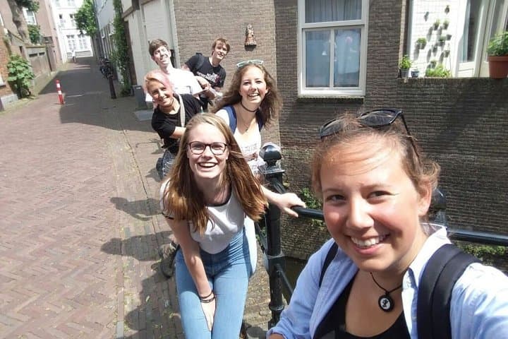 Gangster Hunt Groningen: Urban Scavenger Game in the City Centre photo 2