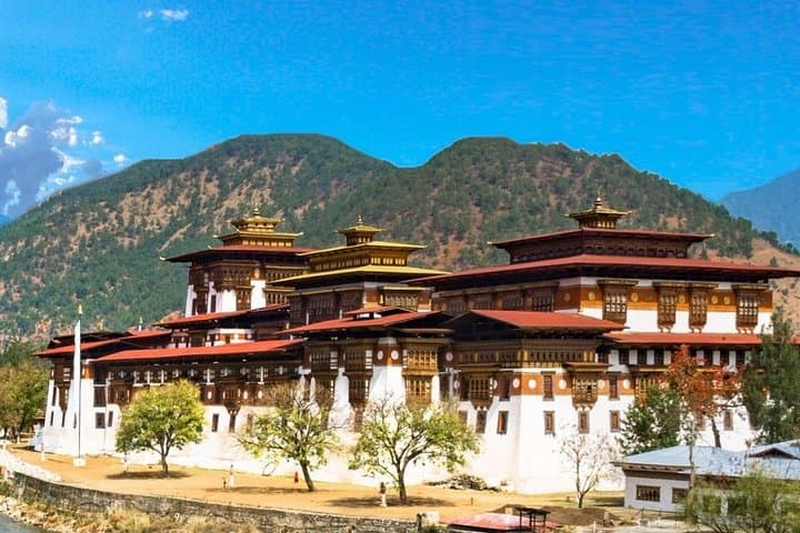 4-Day Bhutan Cultural Tour: Paro, Thimphu & Tiger's Nest photo 2