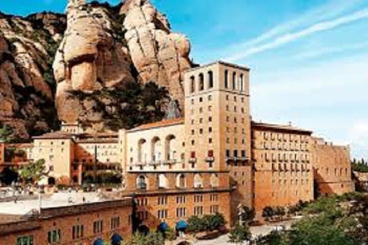 Montserrat Rack Railway and Monastery Day Trip from Costa Brava photo 3