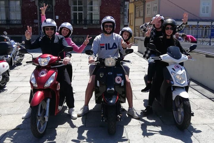 Half-Day Guided Scooter Tour in Porto: Essencia do Porto Highlights photo 1