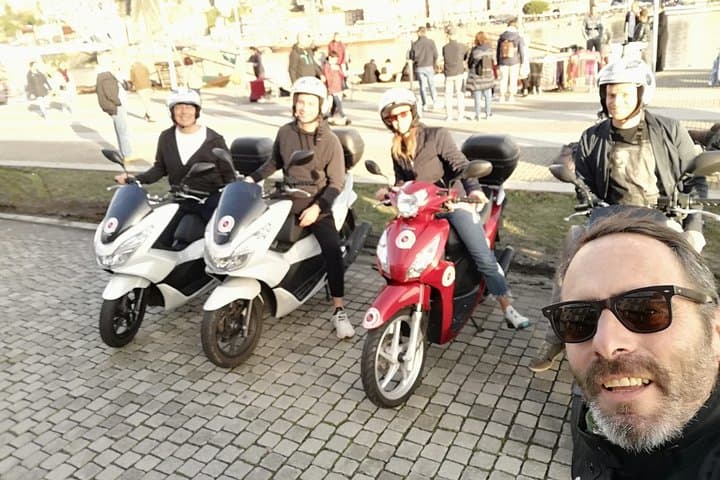 Half-Day Guided Scooter Tour in Porto: Essencia do Porto Highlights photo 3