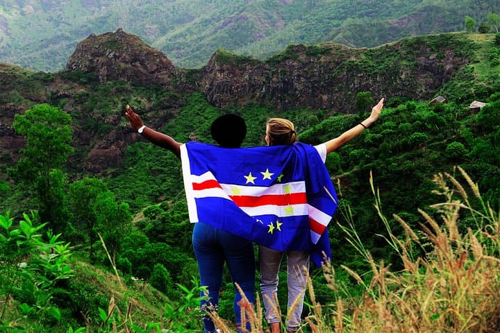 Santo Antão Full-Day Tour: Cova de Paúl, Fontainhas & Vale de Paúl