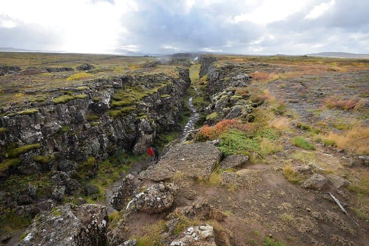 iceland-game-of-thrones-filming-locations-tour-from-reykjavik photo 3