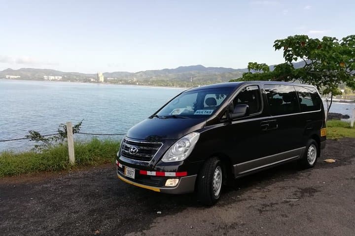 Private One-Way Minivan Transfer from San José (SJO) to Playas del Coco — 5-Passenger Comfort photo 1