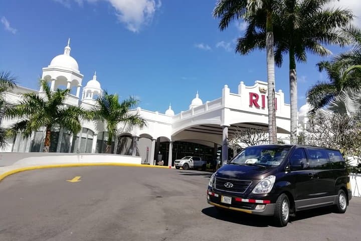 Playas del Coco to San José (SJO) Private Transfer — Door-to-Door Shuttle photo 6