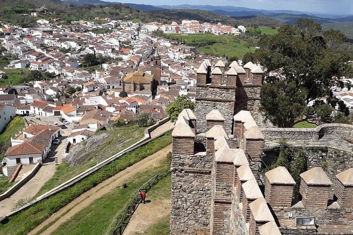 Private Sierra de Aracena Day Trip — Caves, Jabugo Ham & Peña Views photo 5