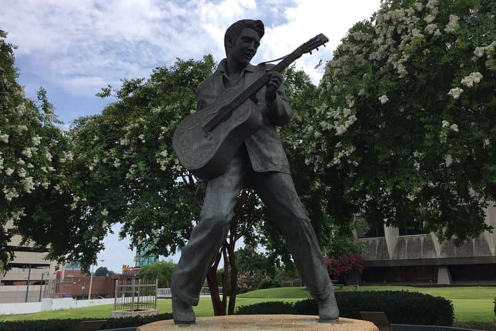Memphis Scavenger Hunt Adventure — Self-Guided Urban Game from The Peabody photo 2