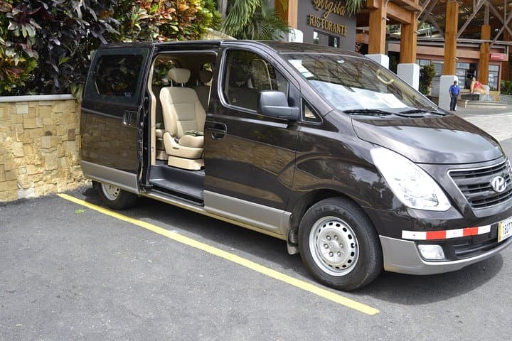 San José (SJO) to Playa Dominical Private Transfer — Comfortable One-Way Shuttle photo 6