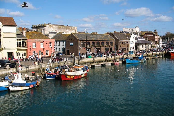 Jurassic Coast Private Tour from Portland: Durdle Door, Corfe Castle & Swanage photo 6