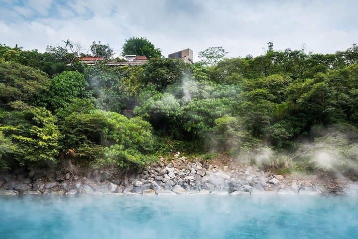Beitou Bath of the Gods Hot Spring Tour — Taipei Thermal Valley & Private Soak