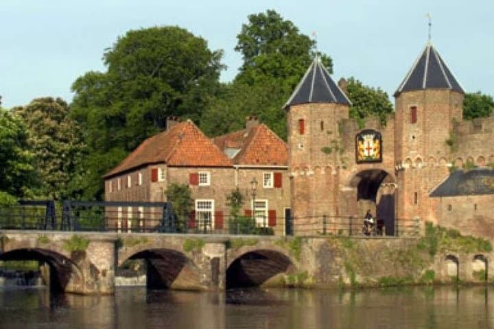 E-Scavenger Hunt Amersfoort: Self-Guided City Game on Your Phone photo 5