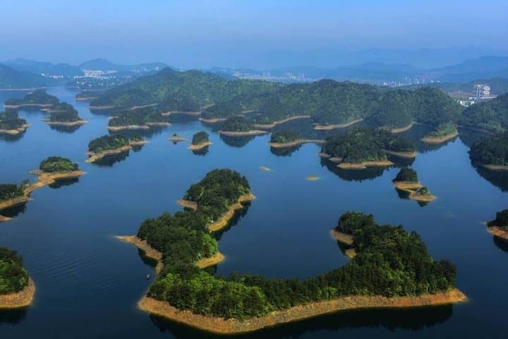 Qiandao Lake Day Trip from Hangzhou: Private Transfer and Boat Ride photo 2