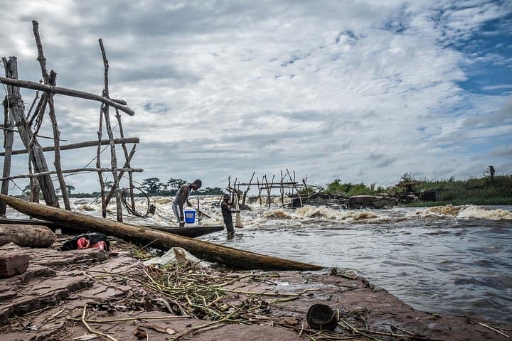 Kisangani City Tour — Congo River, Wagenia Falls & Mbiye Island Day Trip photo 4