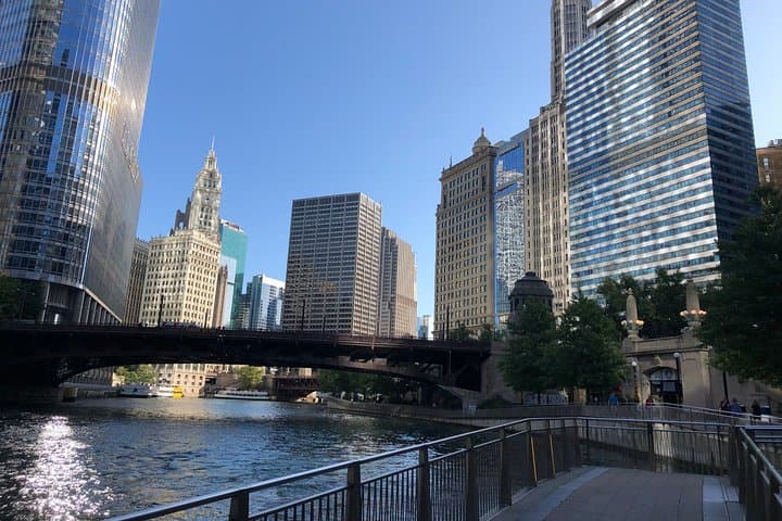 Chicago Scavenger Hunt Adventure: Self-Guided Urban Game & Walking Tour photo 5