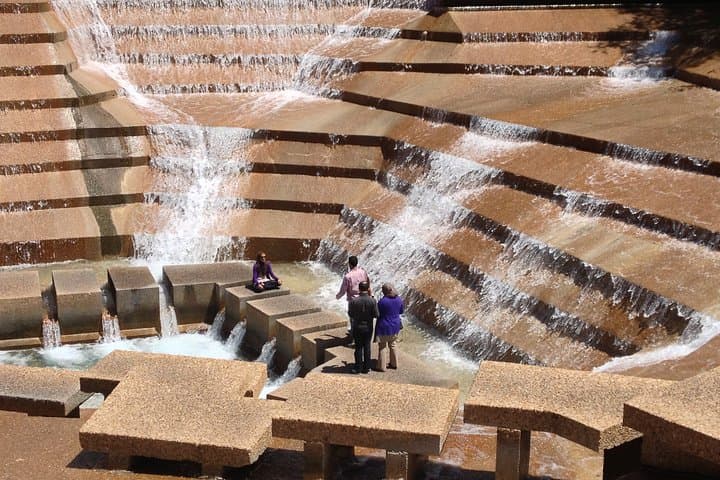 Fort Worth Scavenger Hunt Adventure: Self-Guided City Quest from the Historic Courthouse