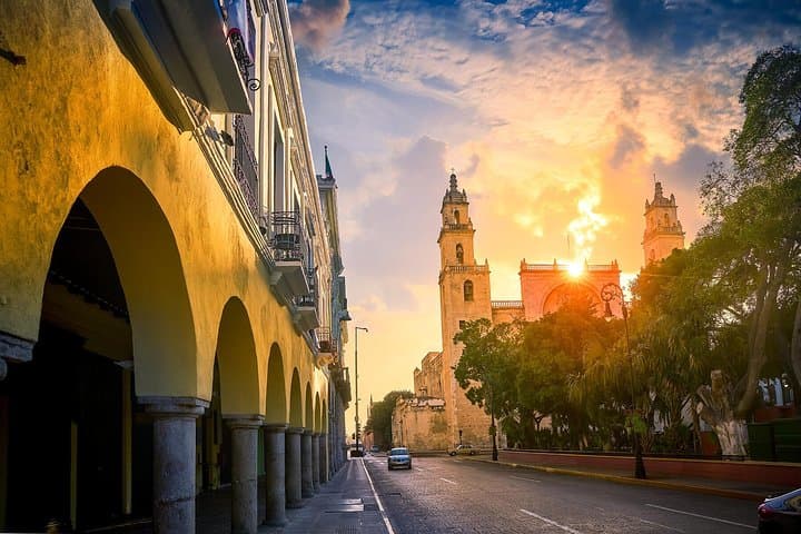 2-Day Yucatan Highlights: Chichen Itza, Ik-Kil Cenote, Merida & Uxmal photo 6